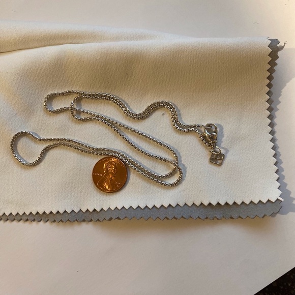 π― Authentic David Yurman small Box chain necklace 1.7mm 24β long - Picture 6 of 7